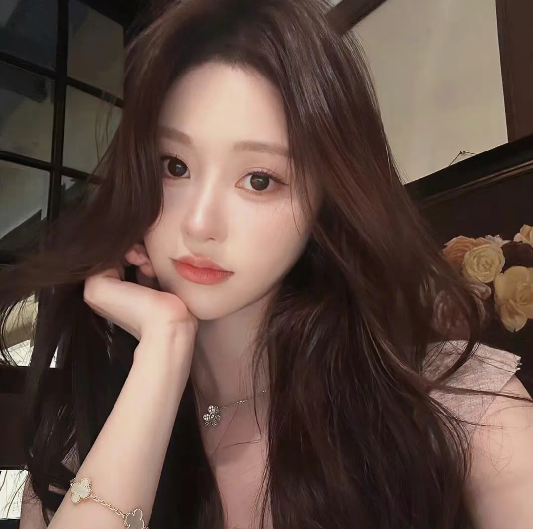 温柔御姐风头像,精选照片绝美高清美女头像推荐