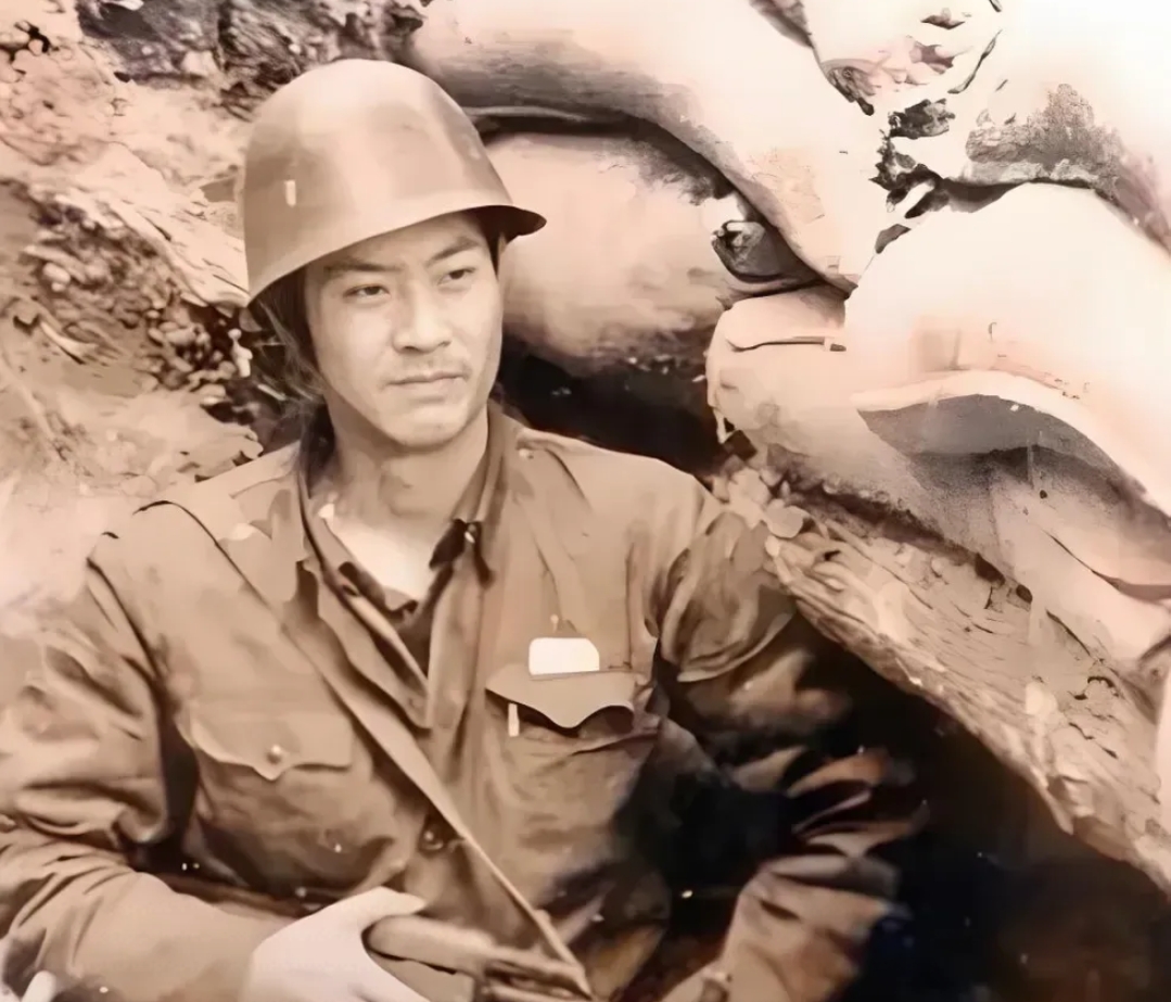 其时,丈夫齐有为是南京军区"硬骨头六连"指导员