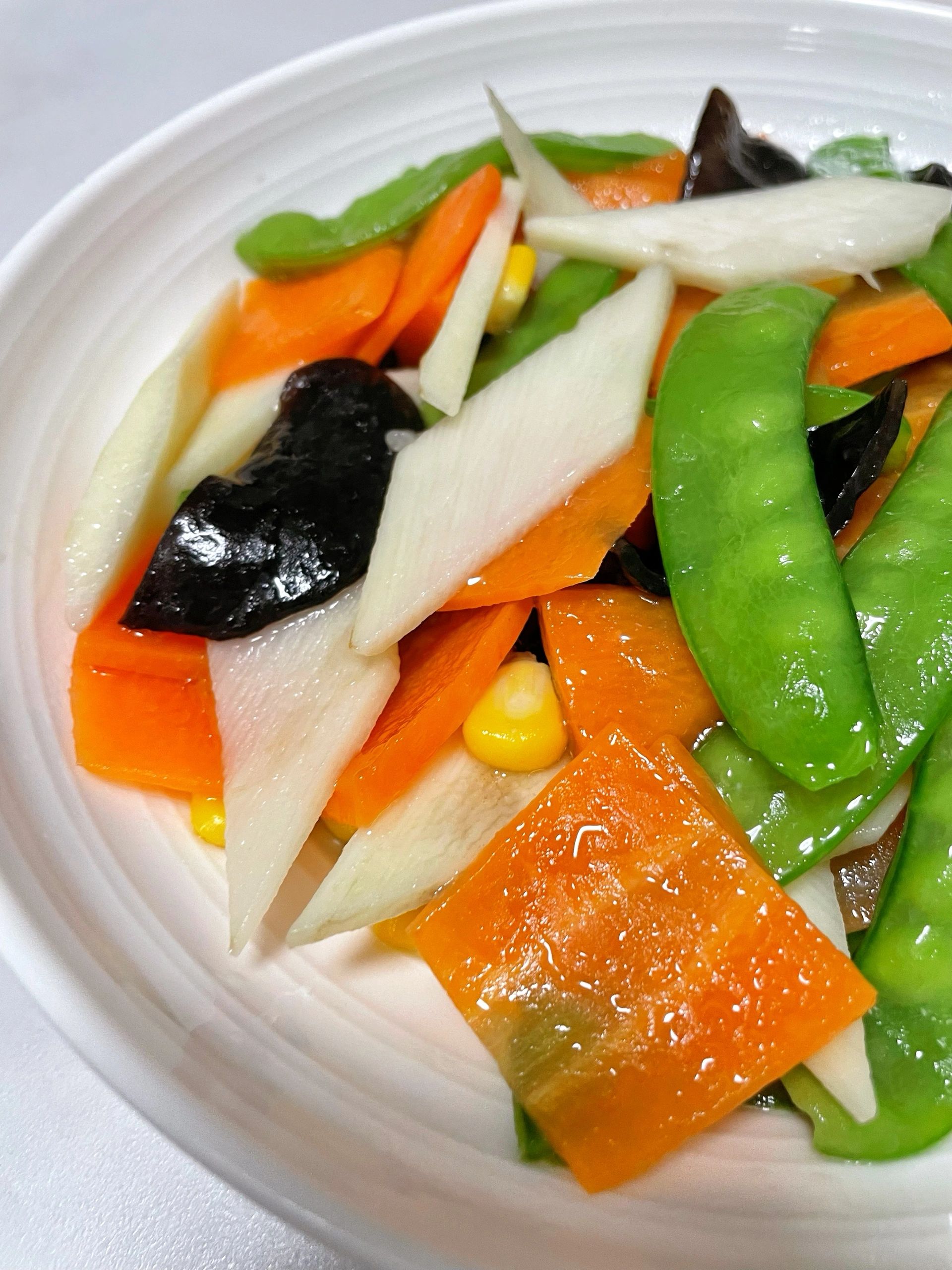 年夜饭上必不可少的素菜,荷塘小炒!