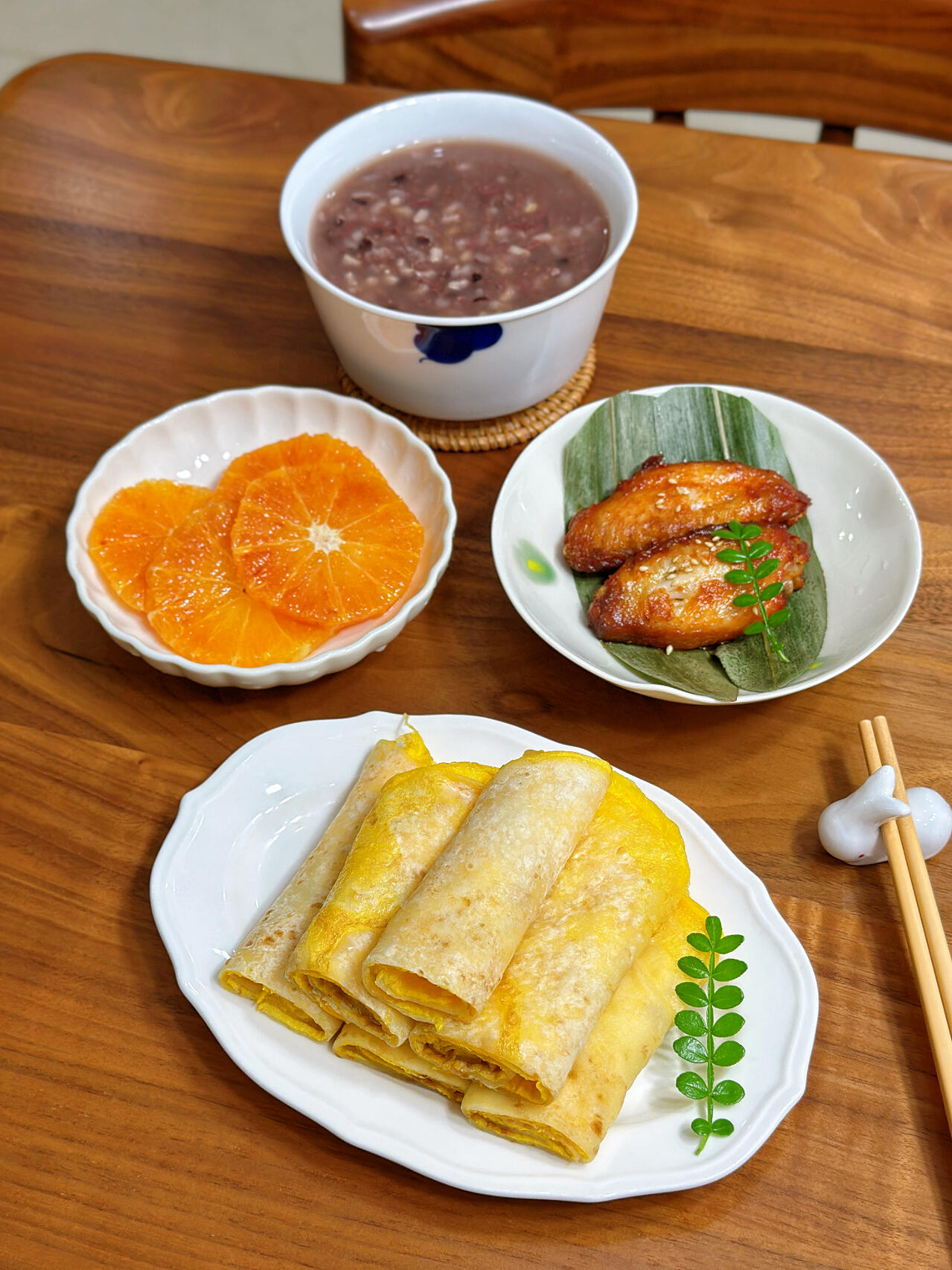 |新的一周开始,早安 	 今日早餐: 鸡蛋饼/烤鸡翅