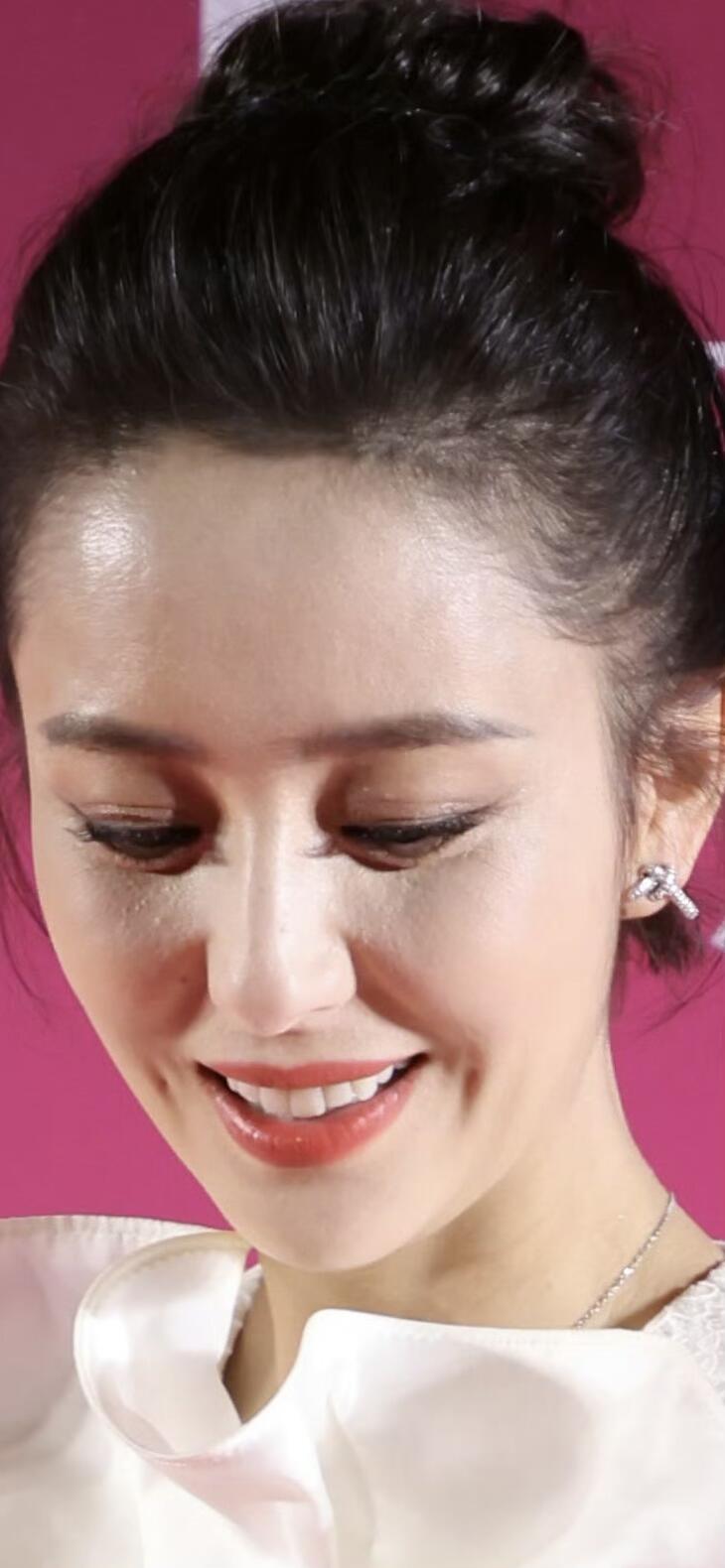 佟丽娅生图