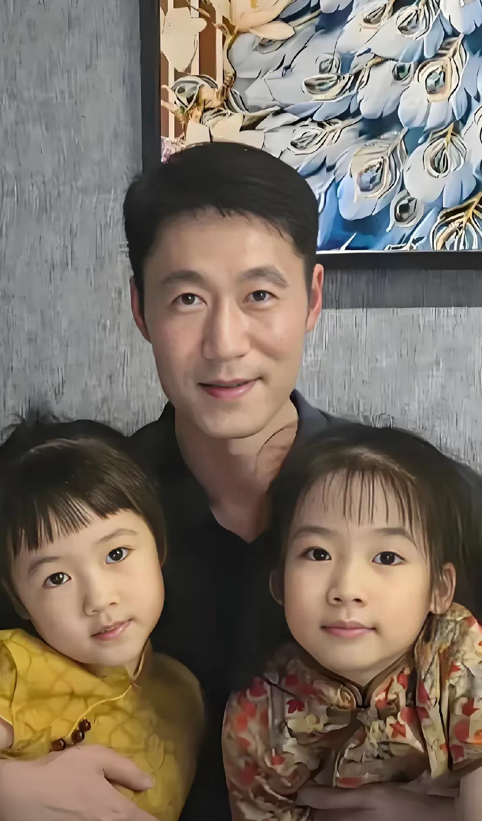 原来还以为王励勤只是和赵薇谈了一场恋爱而已