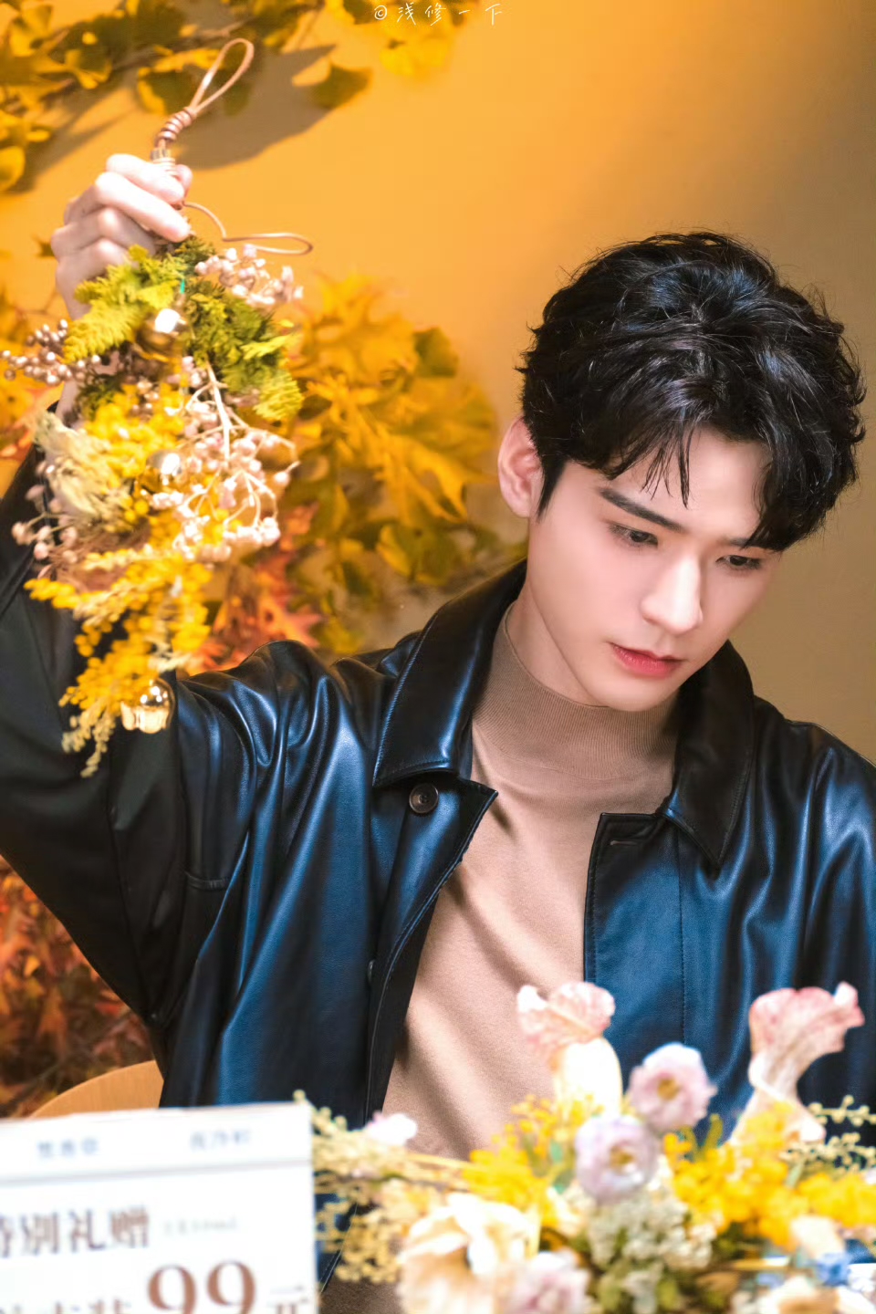 浓颜系列男明星龚俊,其实龚俊也是我很喜欢的一个男演员,演技和性格