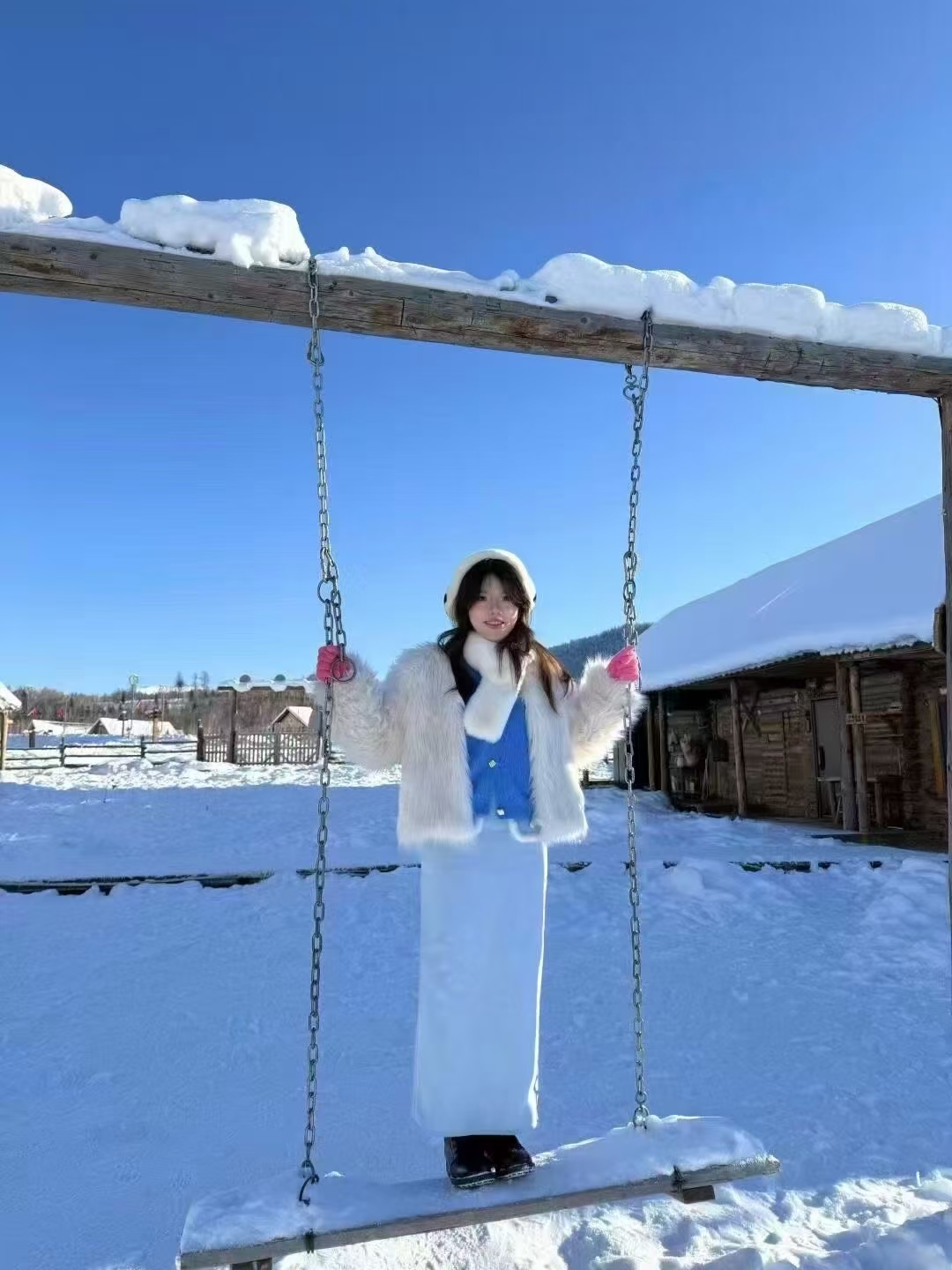 赛里木湖牛仔裤拍照攻略，旅游帮手