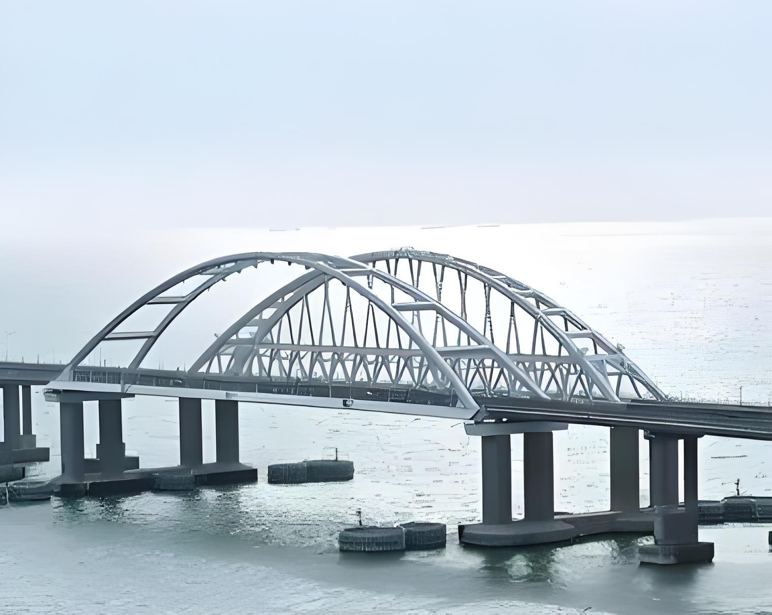 乌克兰把克里米亚大桥给袭击啦!