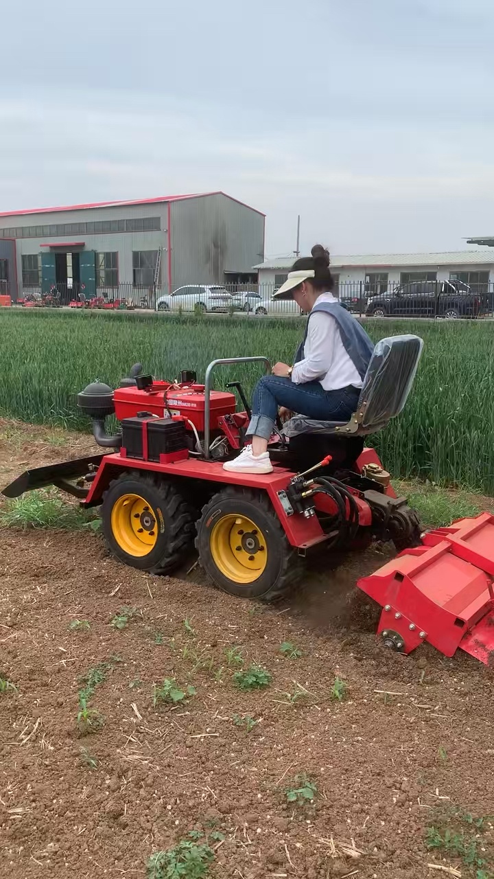 四驱四轮旋耕机,几十种农具任你选