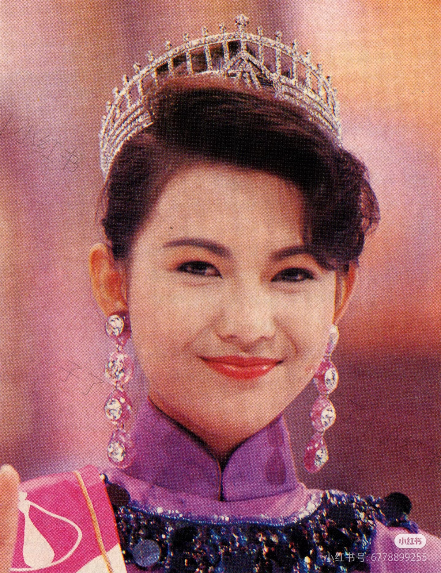 蔡少芬当时年仅17岁,是一名应届会考生