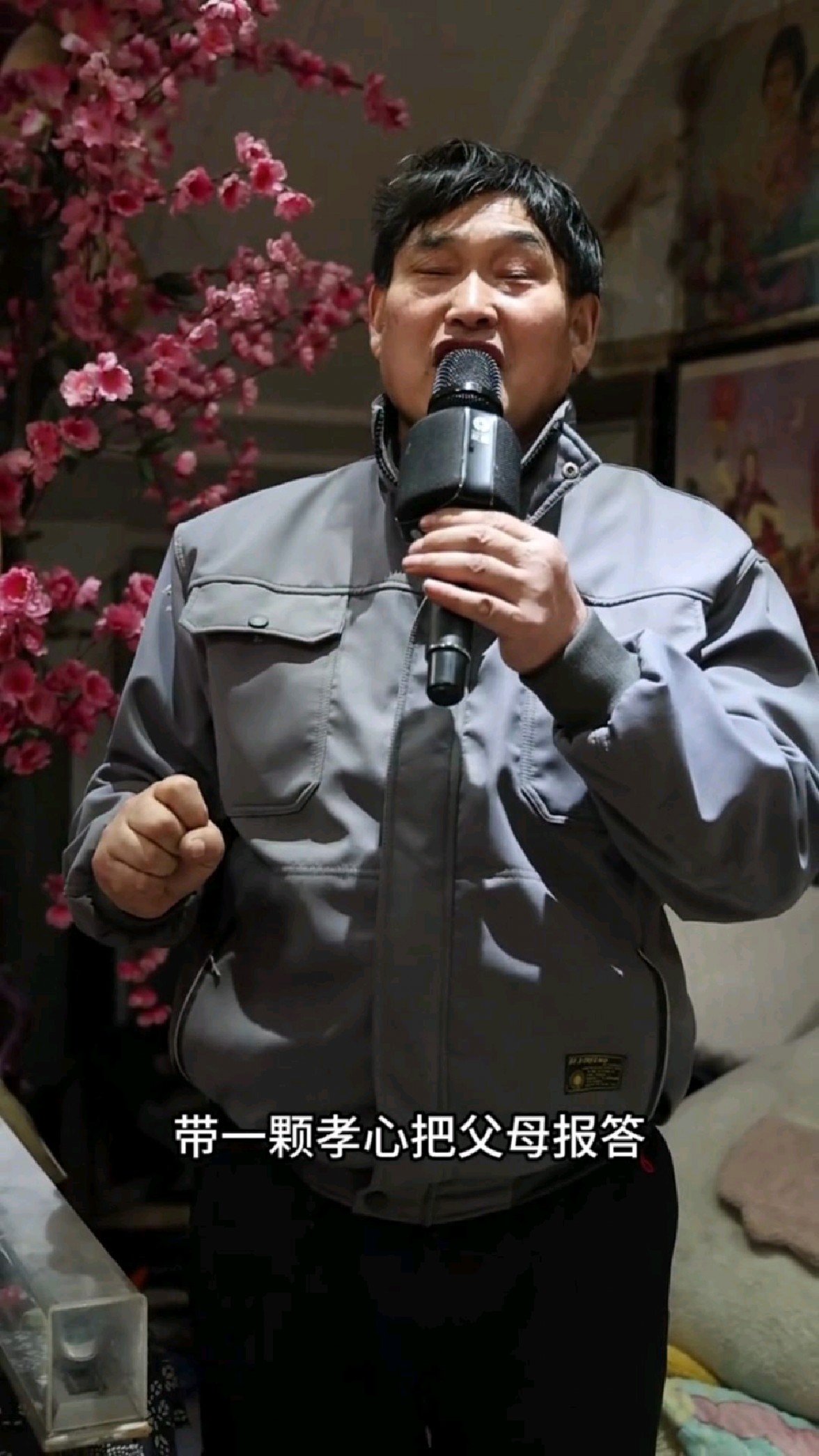 朱之文演唱的歌曲(朱之文演唱的歌曲三国演义中的滚滚长江东逝水录音棚版)