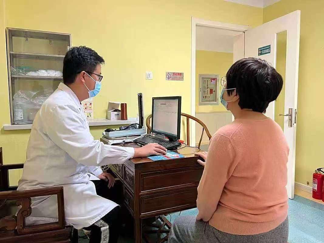 协和医院代挂专家号加代问诊看病全程有人负责,省心放心安心的简单介绍 协和医院代挂专家号加代问诊看病全程有人负责,省心放心安心的简单介绍