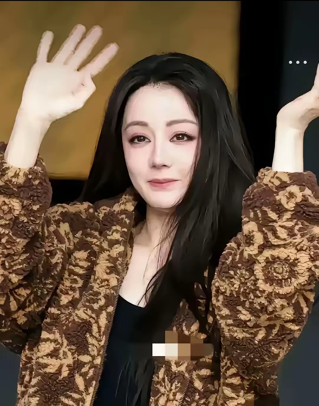 迪丽热巴到底经历了什么为什么会断崖式衰老呢?她这体质有点像欧美那