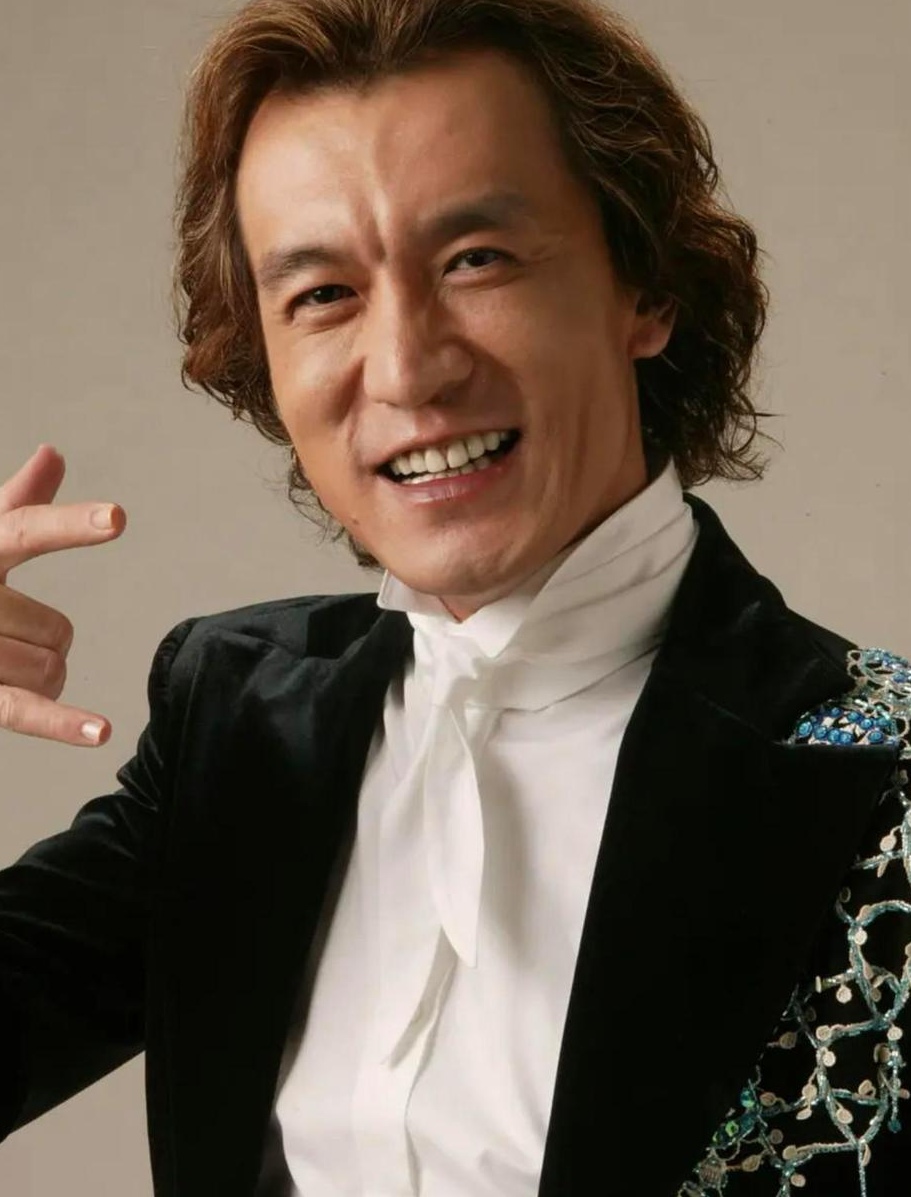 《李咏哈文的爱情通关秘籍:从早恋学霸到美利坚永久vip》