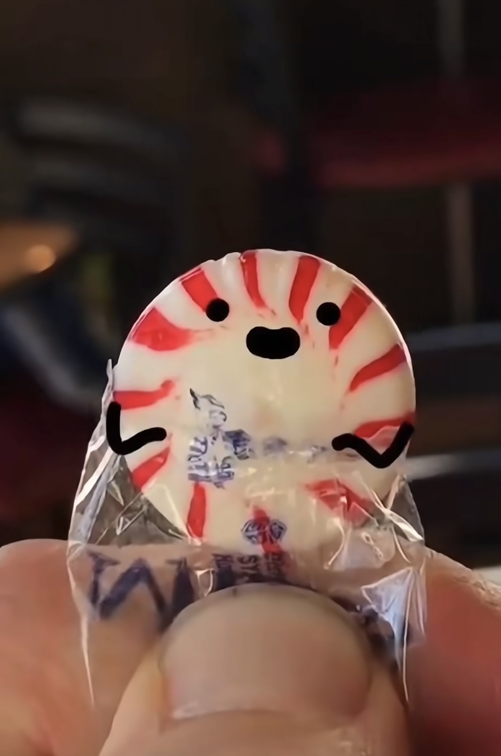 快乐不是件奇怪的东西,绝不因为你分给了别人而减少
