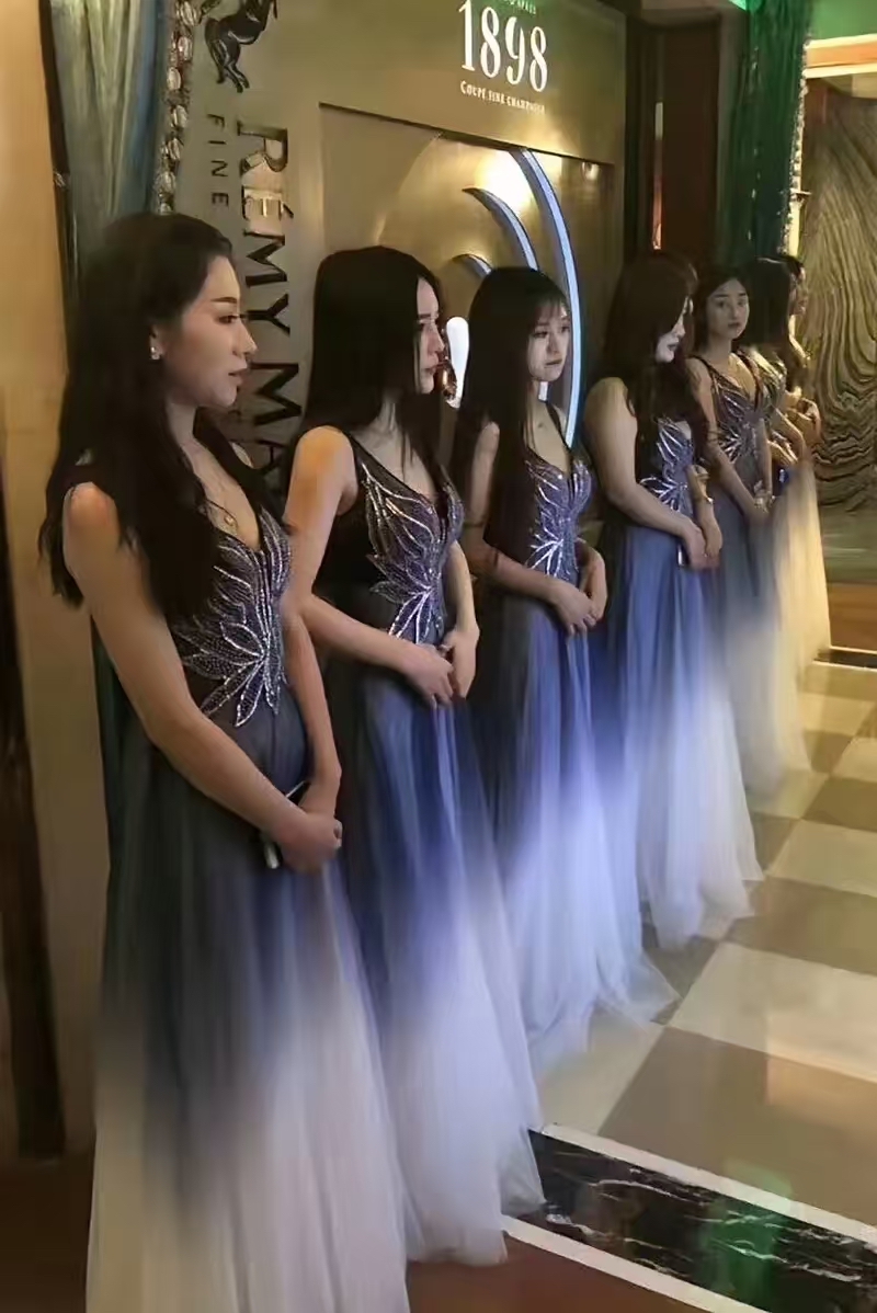 6元,可车主只愿付50元,觉得ktv公主ktv陪唱女除了搂搂抱抱还有啥ktv选