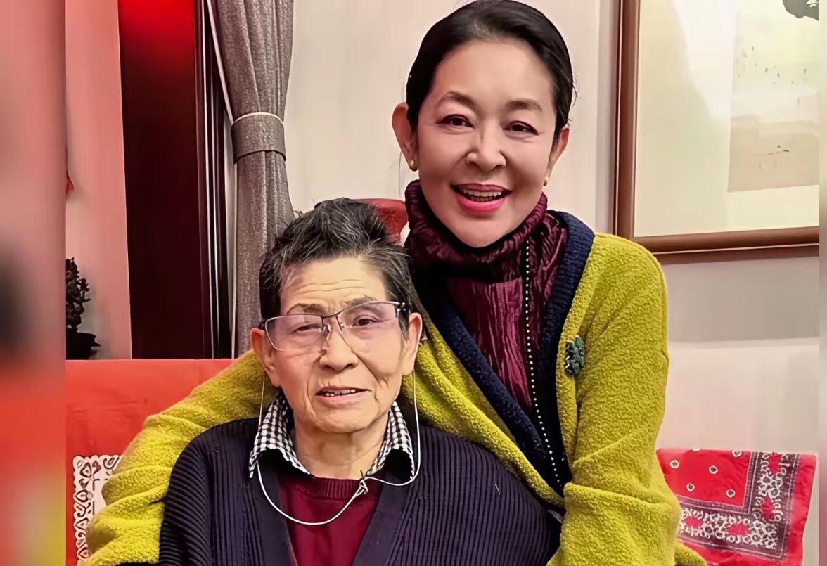 倪萍在《倪吧拉呱》节目中自爆"菜市场惊魂记":某次写作疲惫后逛菜