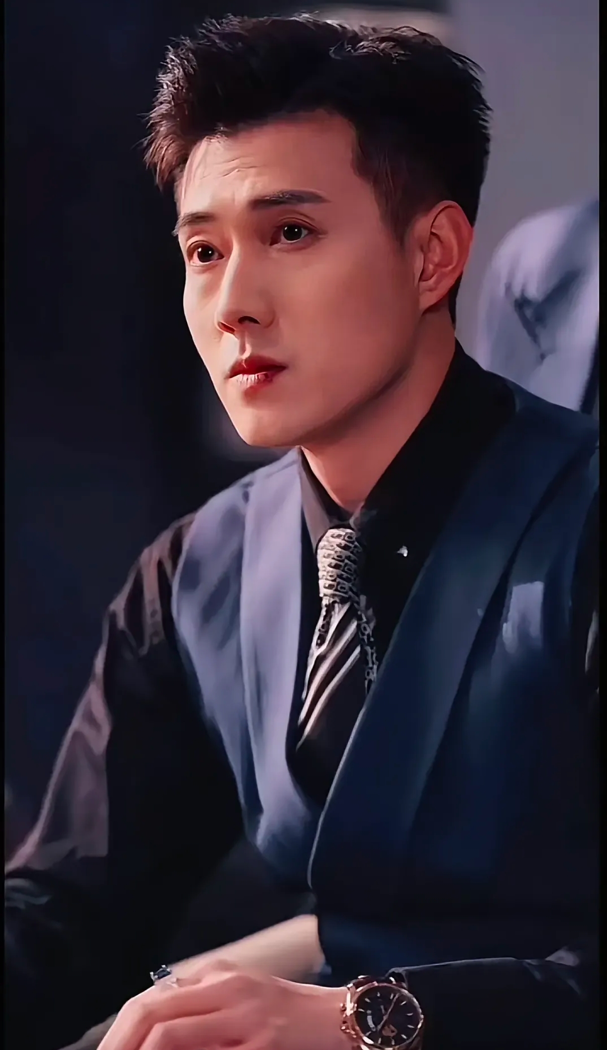 帅的有气质的短剧男演员:黄文博