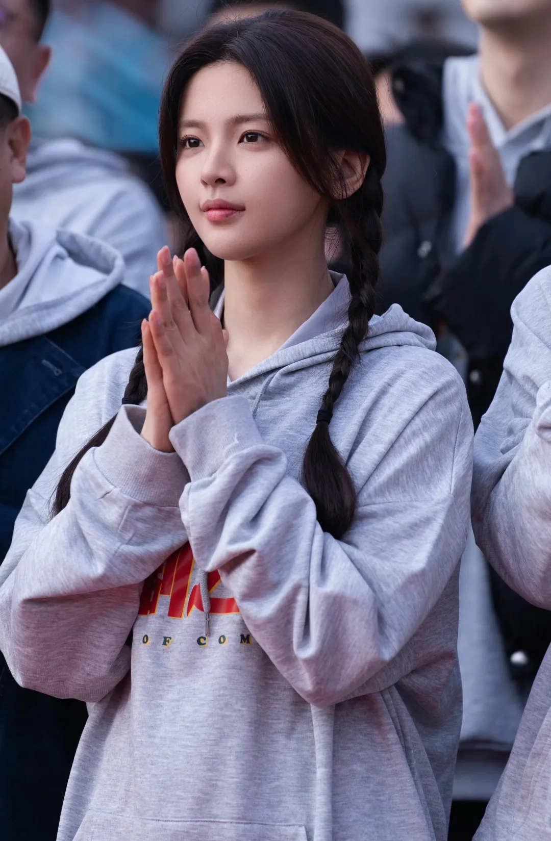 锦鲤少女杨超越 长相格外吸精