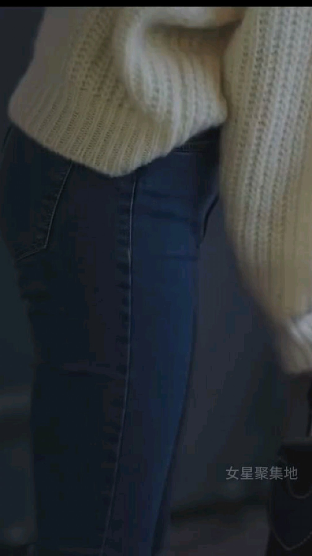 赵今麦紧身牛仔裤穿搭来打台球#紧身牛仔裤#明星美女#影视剪辑推荐