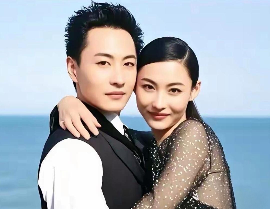 44岁的张柏芝在新加坡约会被拍啦!