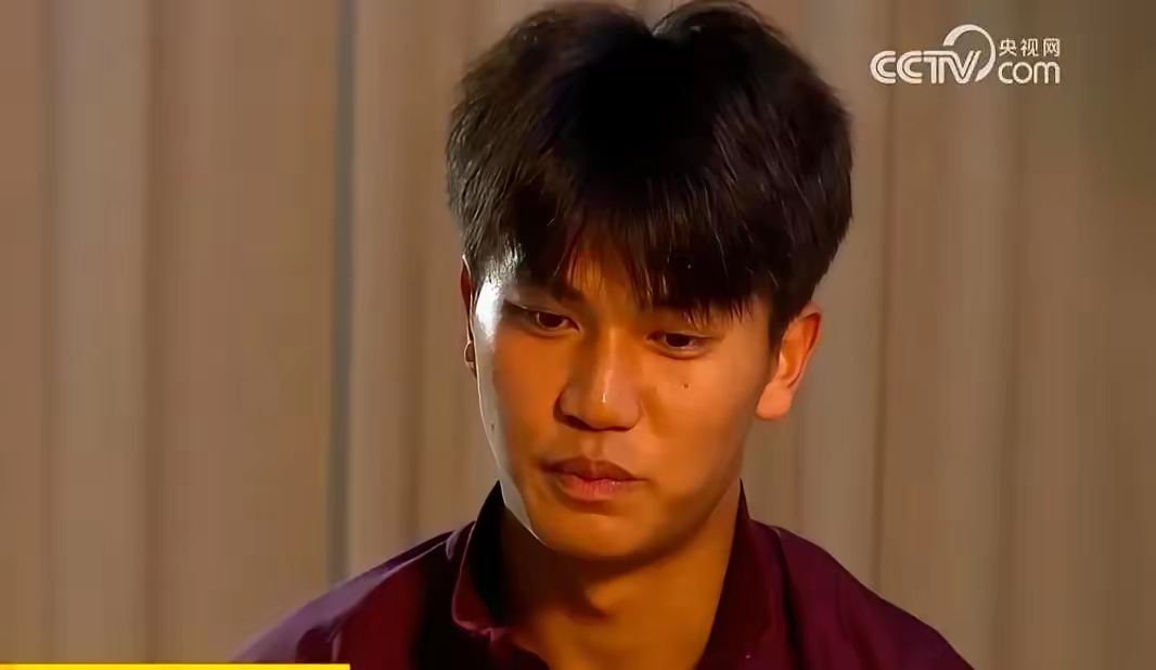 徐根宝可能真的要毁了蒯纪闻,本轮中超比赛,蒯纪闻的国青队友,王钰栋