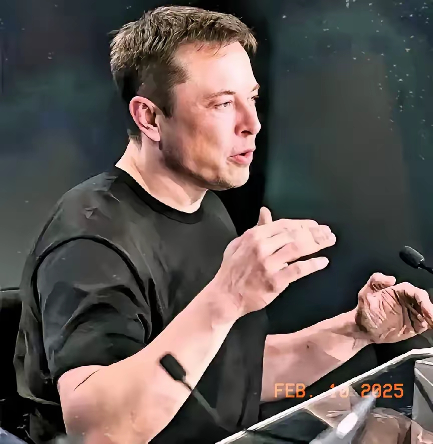 "这一下,直播间的评论区瞬间炸锅,网友们都惊呼简直 马斯克头像马斯克