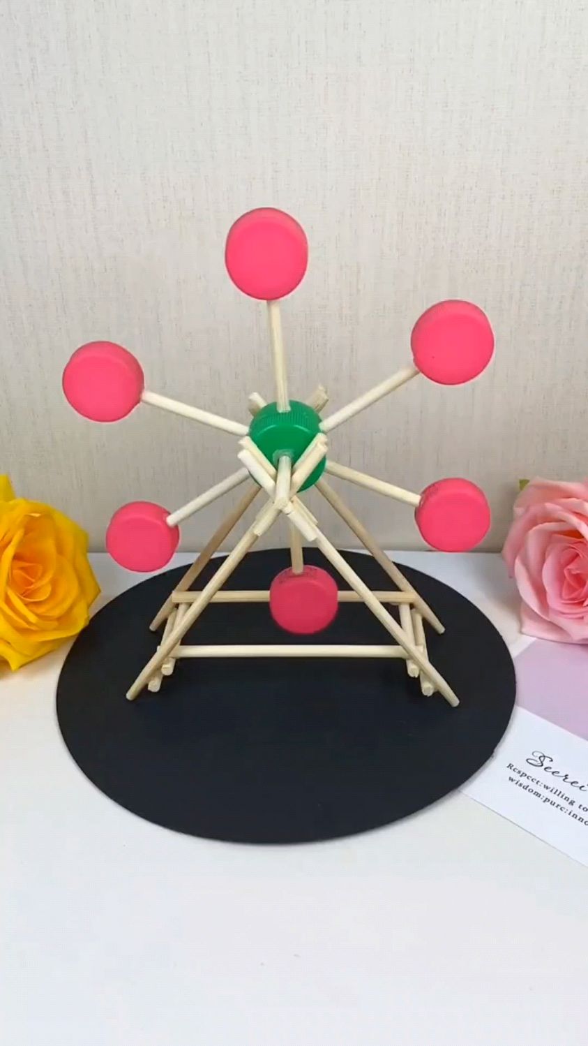 用一次性筷子和瓶盖做创意手工