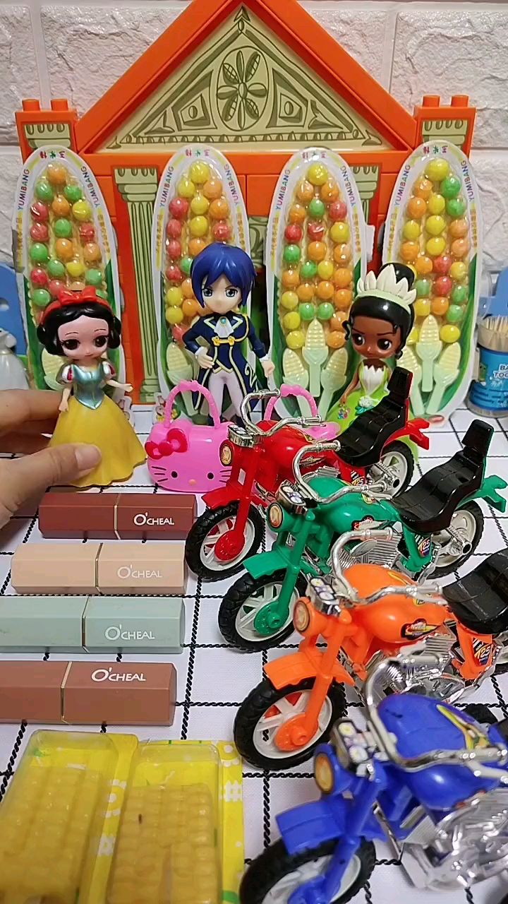 儿童白雪的玩具动画片(白雪动画片白雪玩具动画片)