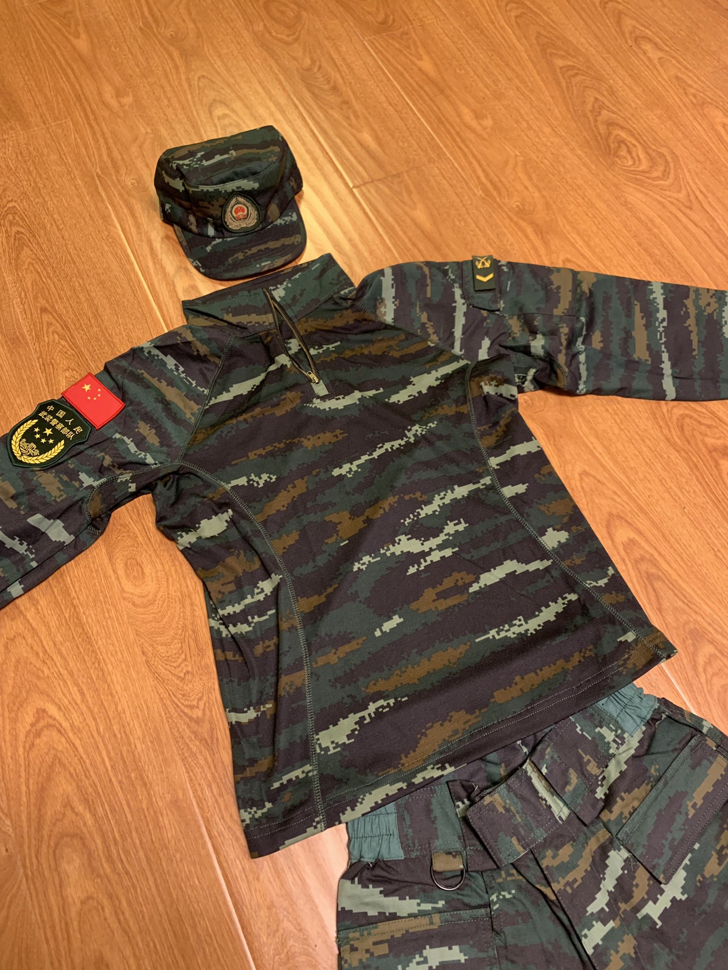 武警夏老虎斑特战迷彩套装