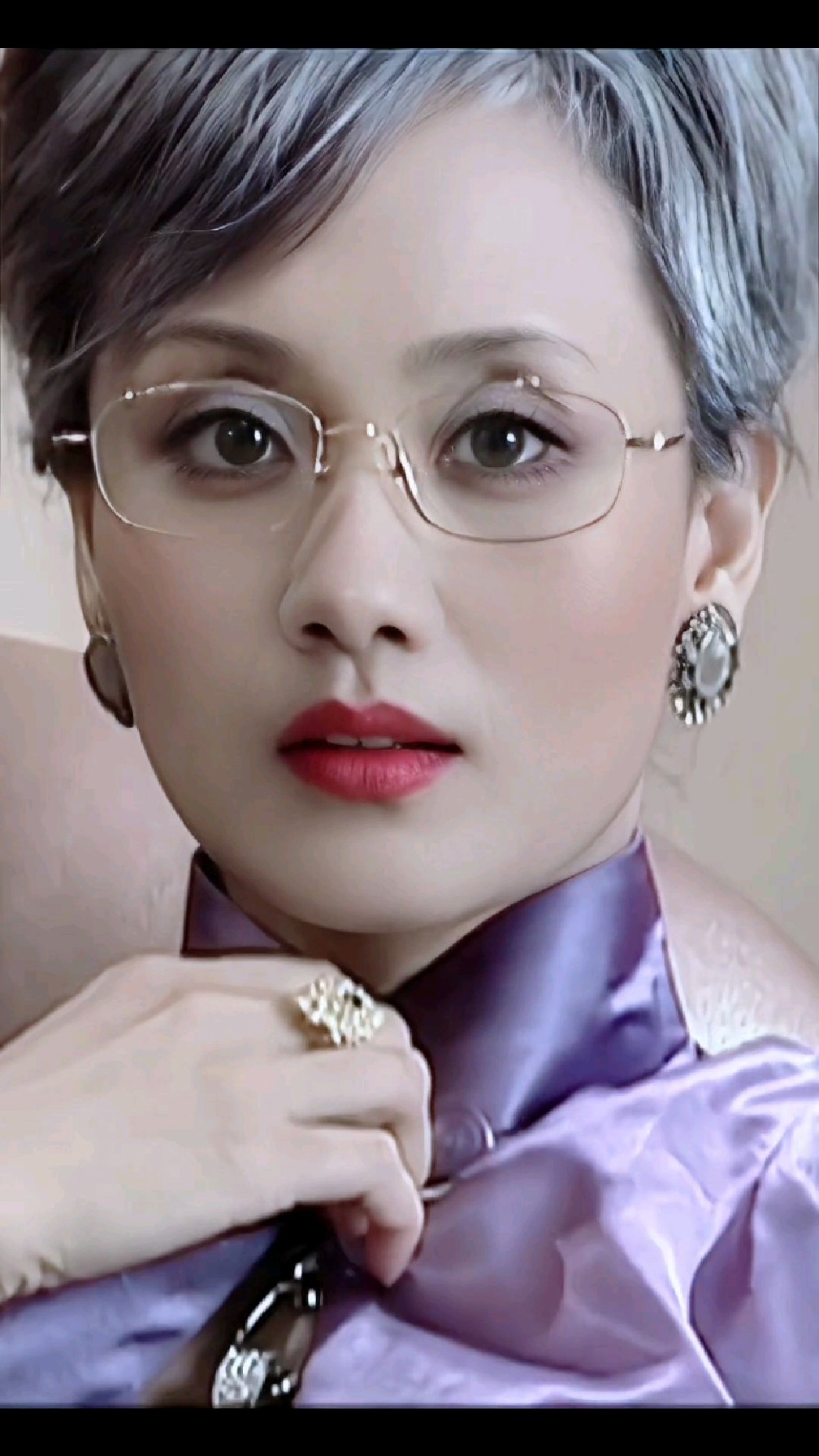 李颖这样的美女谁能拒绝啊