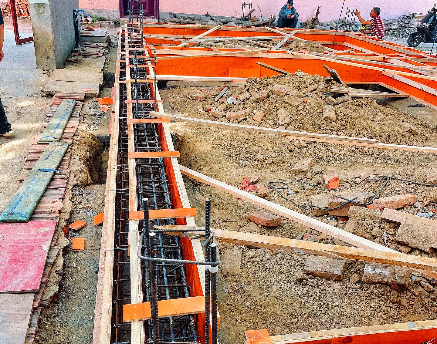 地圈梁模板支设方法:确保尺寸精准,不漏浆的窍门