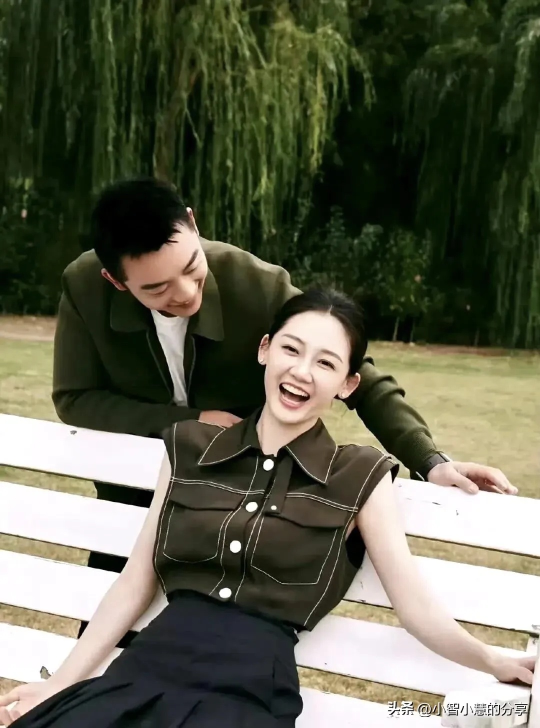 在娱乐圈中,郑恺与苗苗堪称模范夫妻