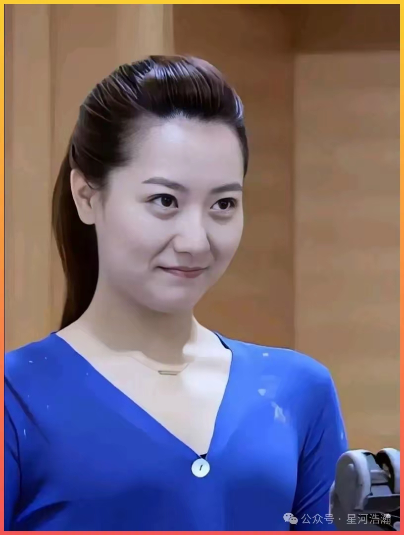 与小三岁男友闪婚,离婚后独自带娃,白冰如今39岁在《以法之名》中搭档