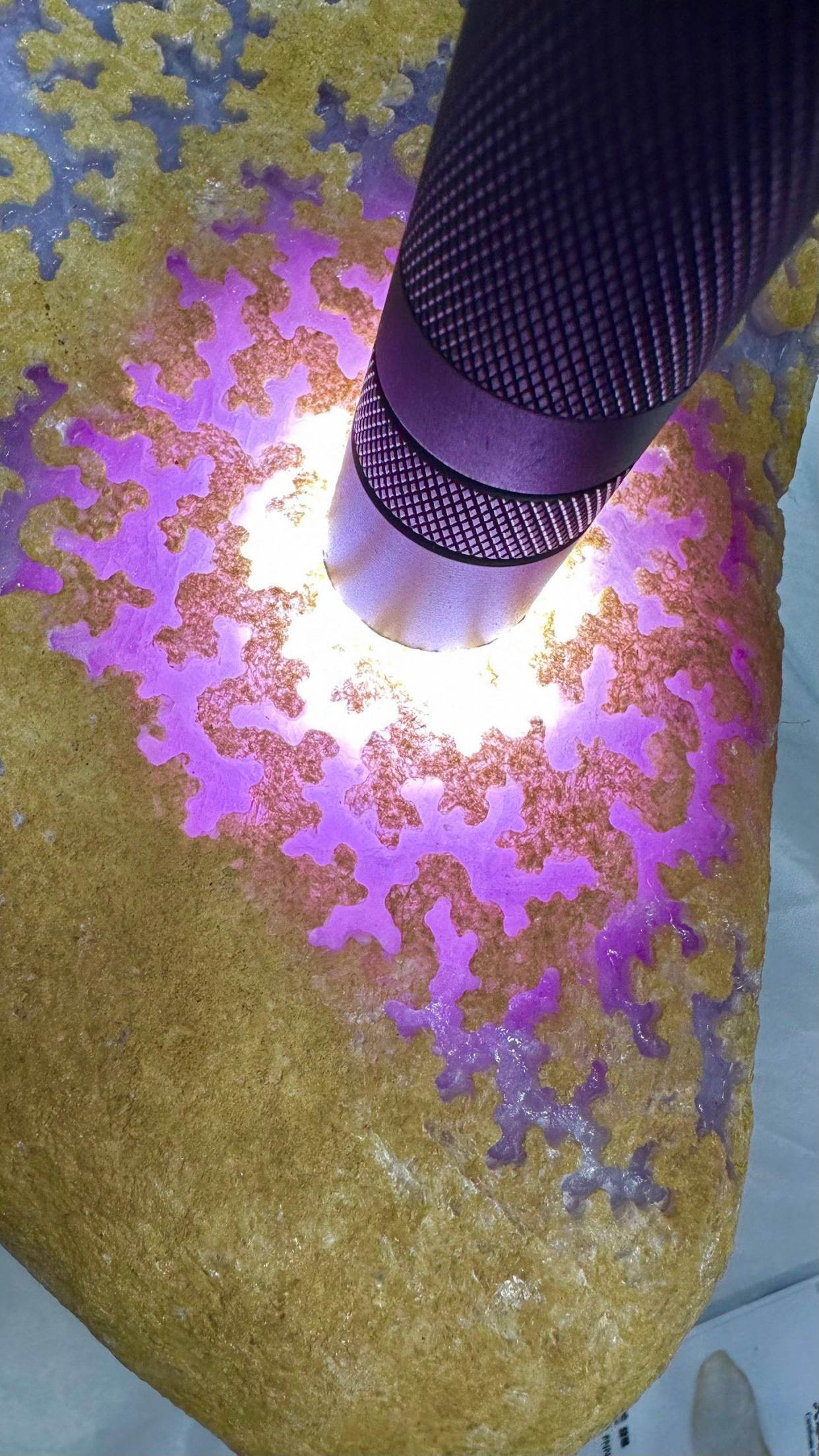 a货翡翠高冰紫罗兰原石