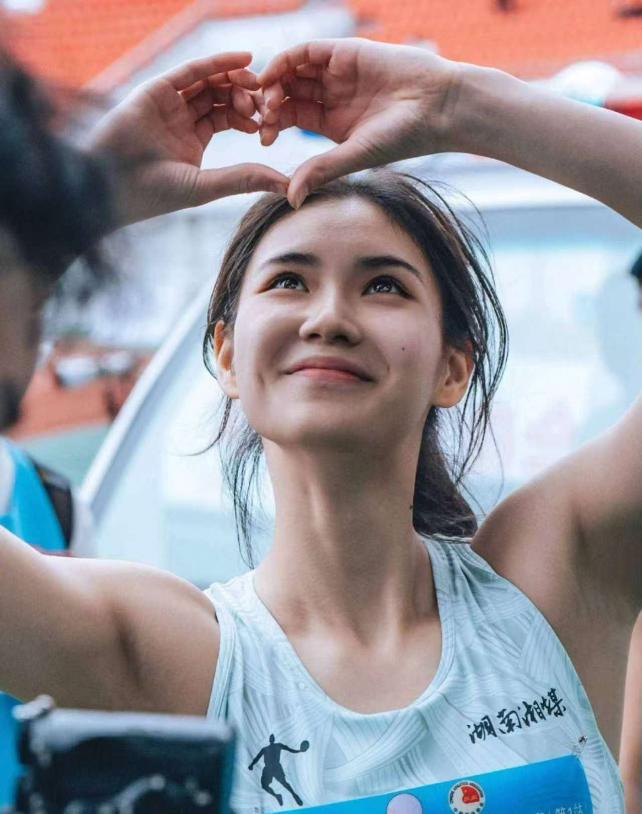 近几年,中国女子110米栏出了吴艳妮,夏思凝两个优秀的跨栏选手