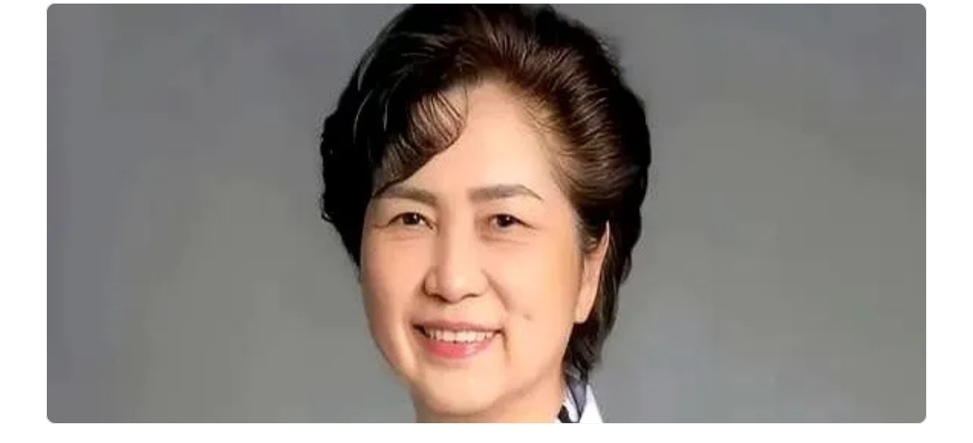 2020年,当年提出武汉"封城"举措的李兰娟院士,为国家立下了卓越功勋