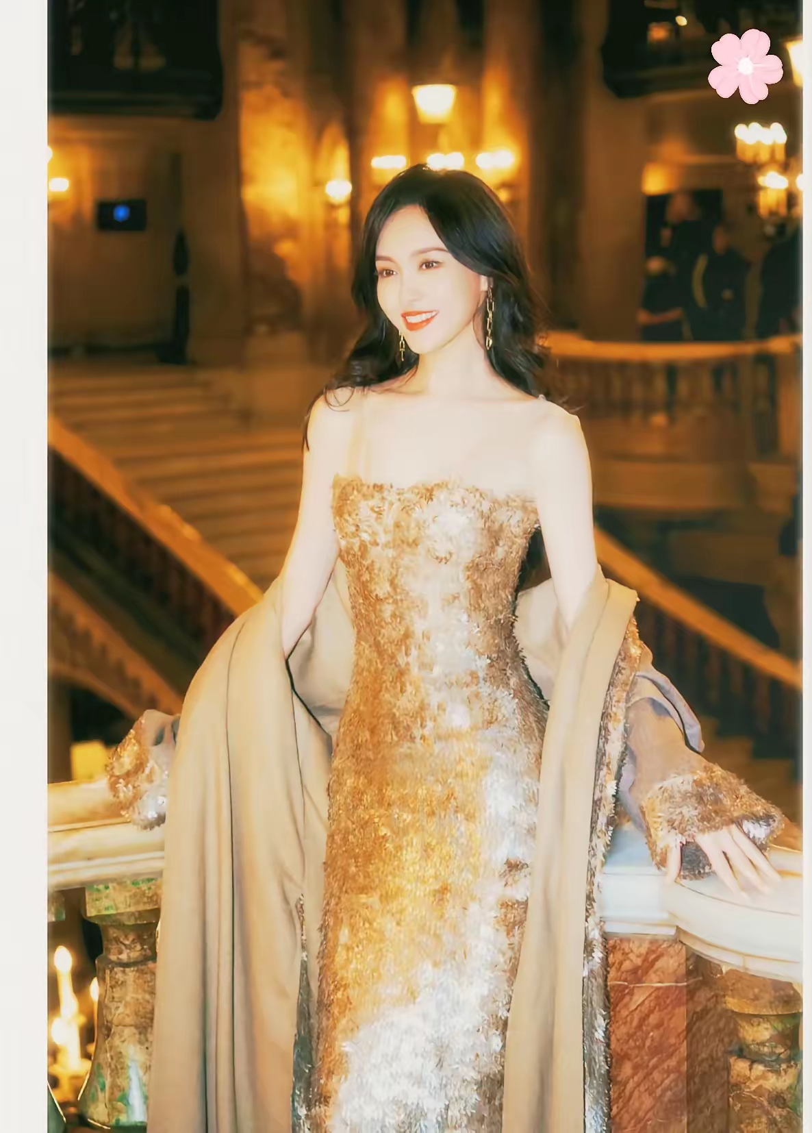 我今儿问老公 唐嫣这么漂亮咋就很少有人把她当女神呢