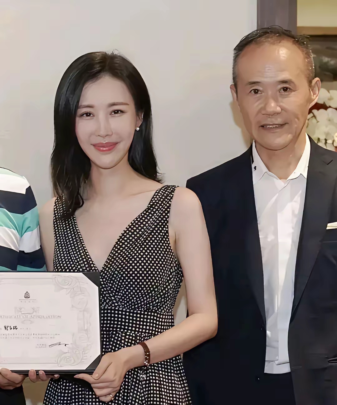 王石终于肯站出来说话了 这次他首次回应与田朴珺的婚变