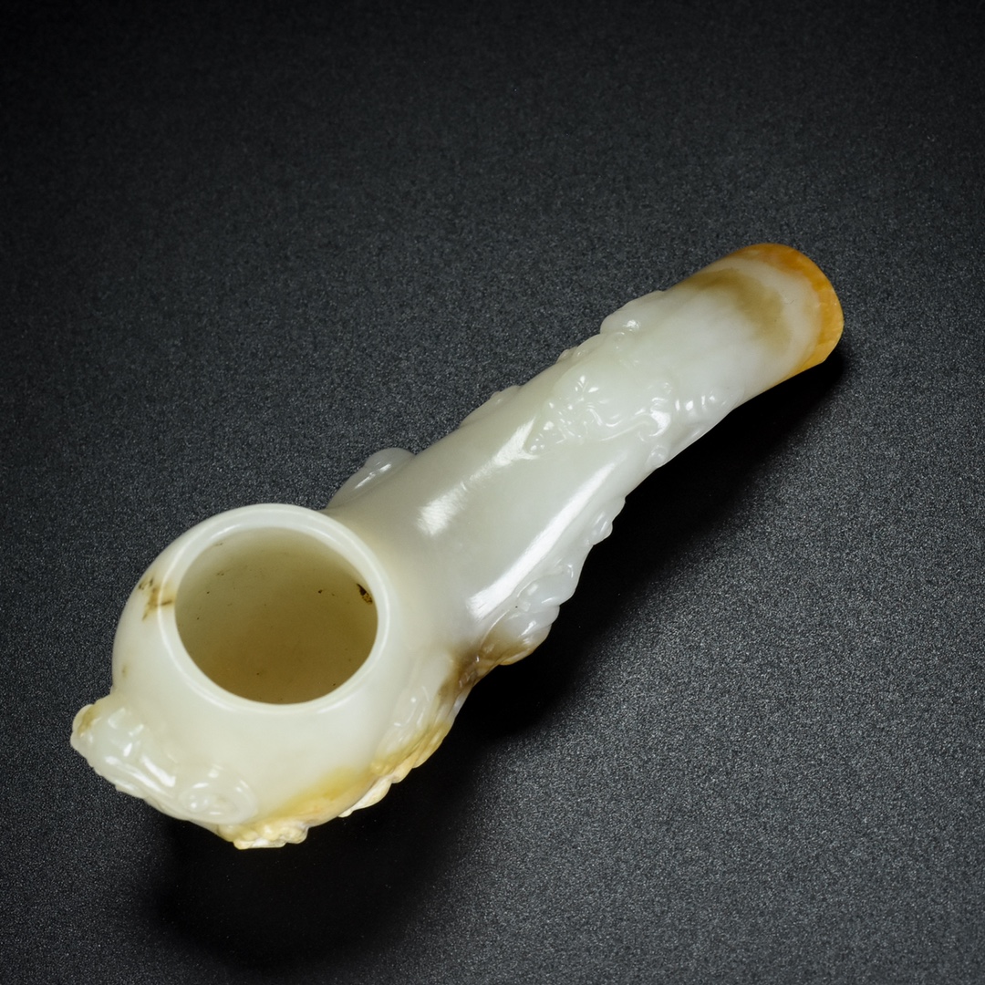 旧藏,和田玉烟斗,雕工精细