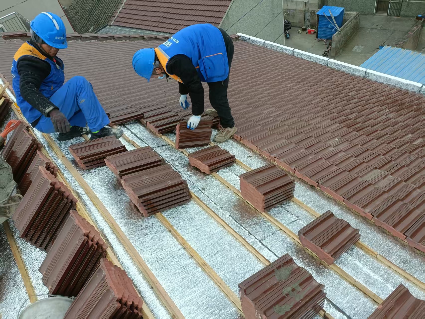 屋顶重新做防水隔热,这次终于做对了方法,常州本地防水公司