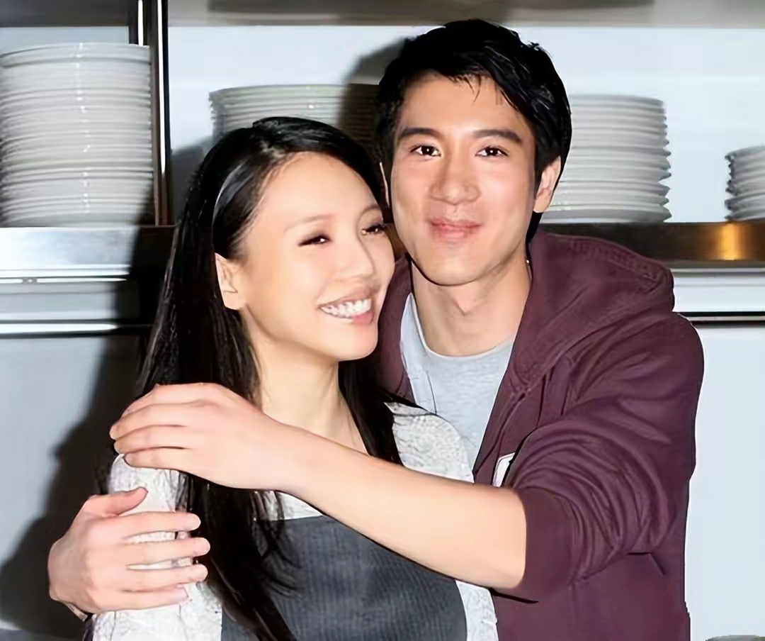 王力宏离婚两年后官宣喜讯,事业回春还胜诉了官司,这反转够刺激