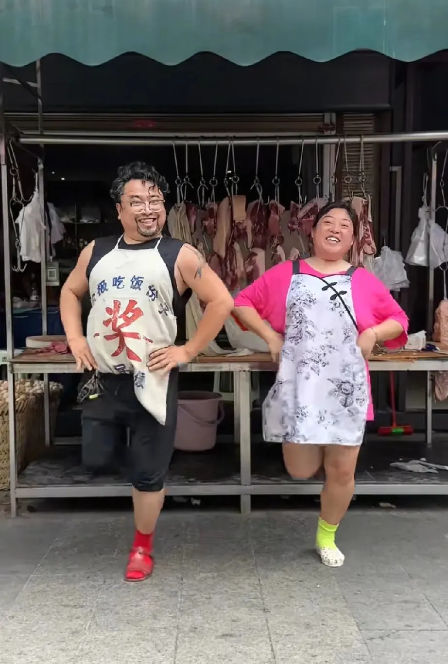 这俩家伙简直太绝啦,配合得那叫一个丝滑