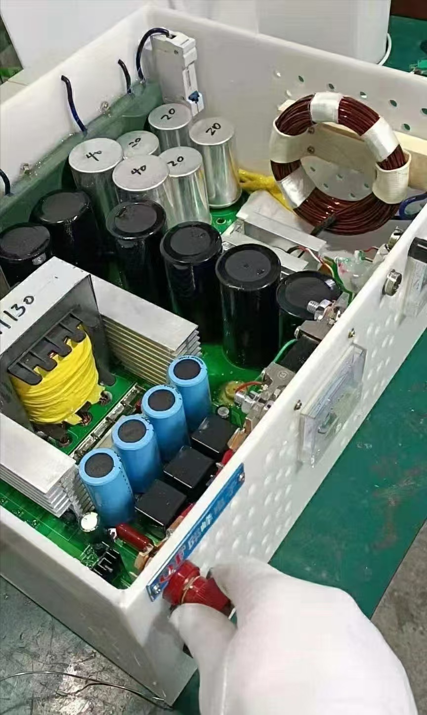 逆变器机头浮鱼逆变器吸鱼哪款浮鱼效果好大功率升压器机头打鱼机