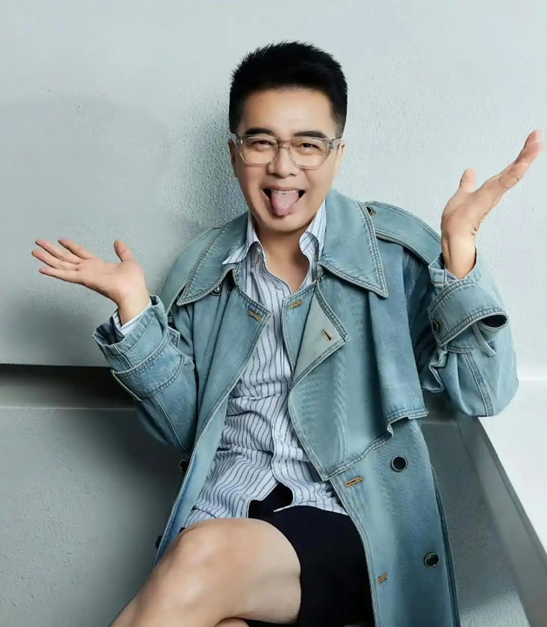 老艺术家们都怎么了?现在男明星也不好混了吗?