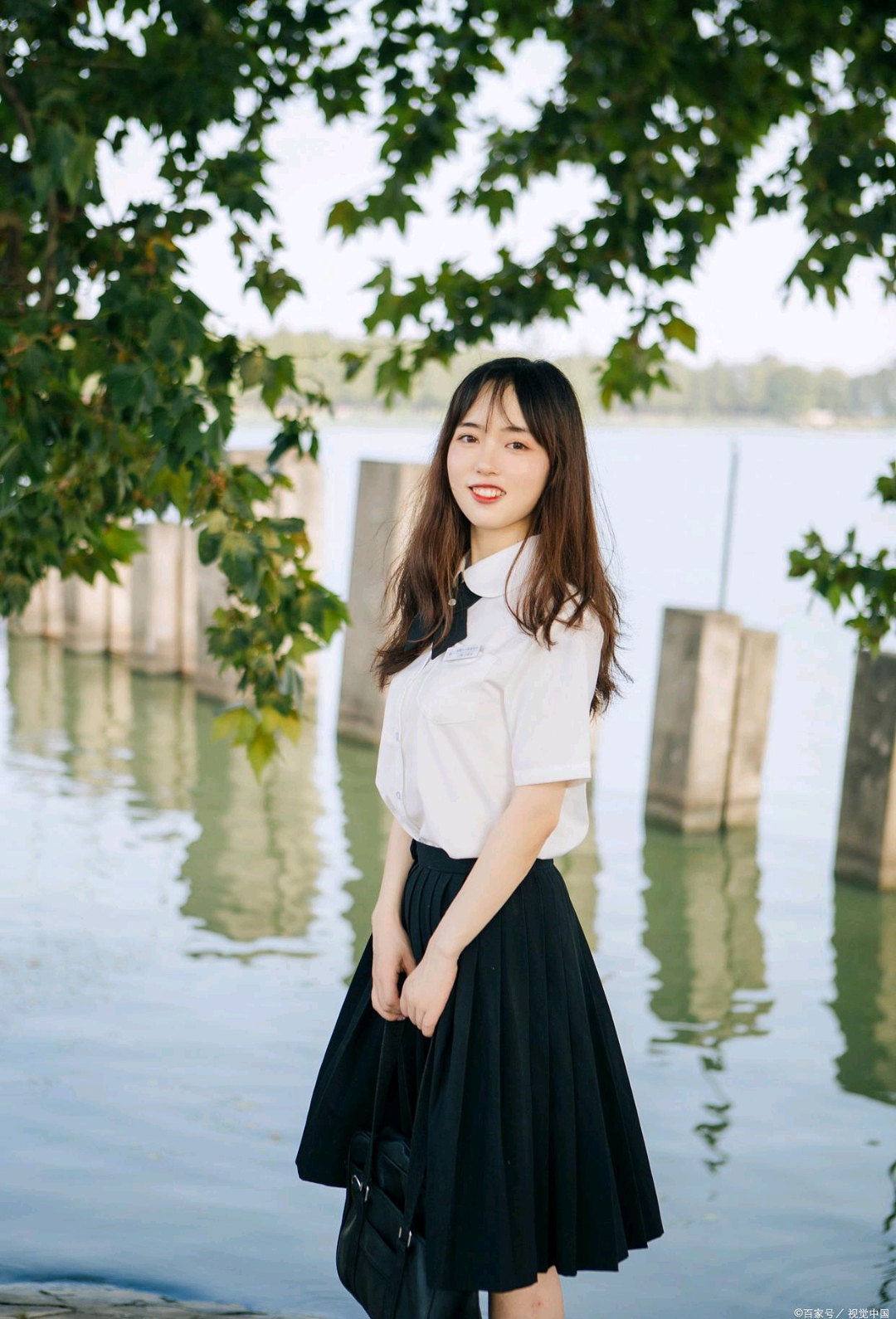 那天漂亮学妹突然抛来致命三连问先是眨巴着大眼睛问我学长你有