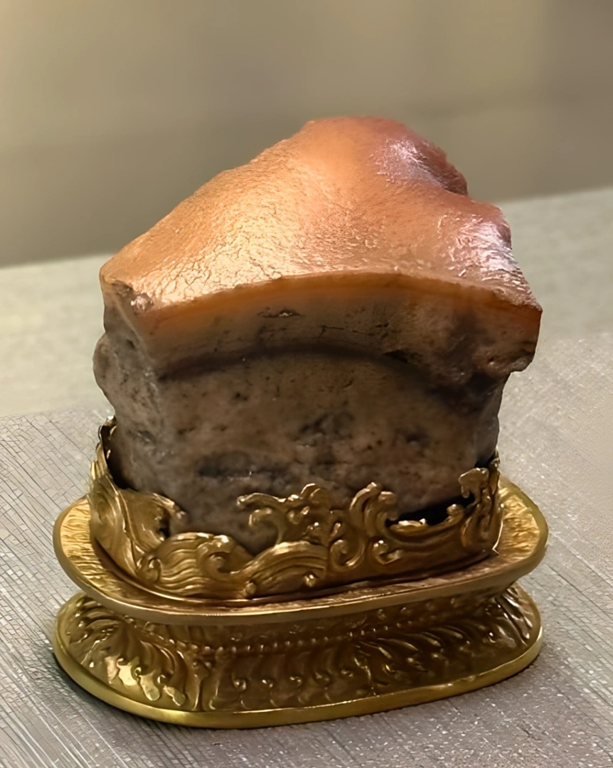 中国四大奇石《东坡肉形石》 它是一块让人垂涎的"肉",却比肉更永恒