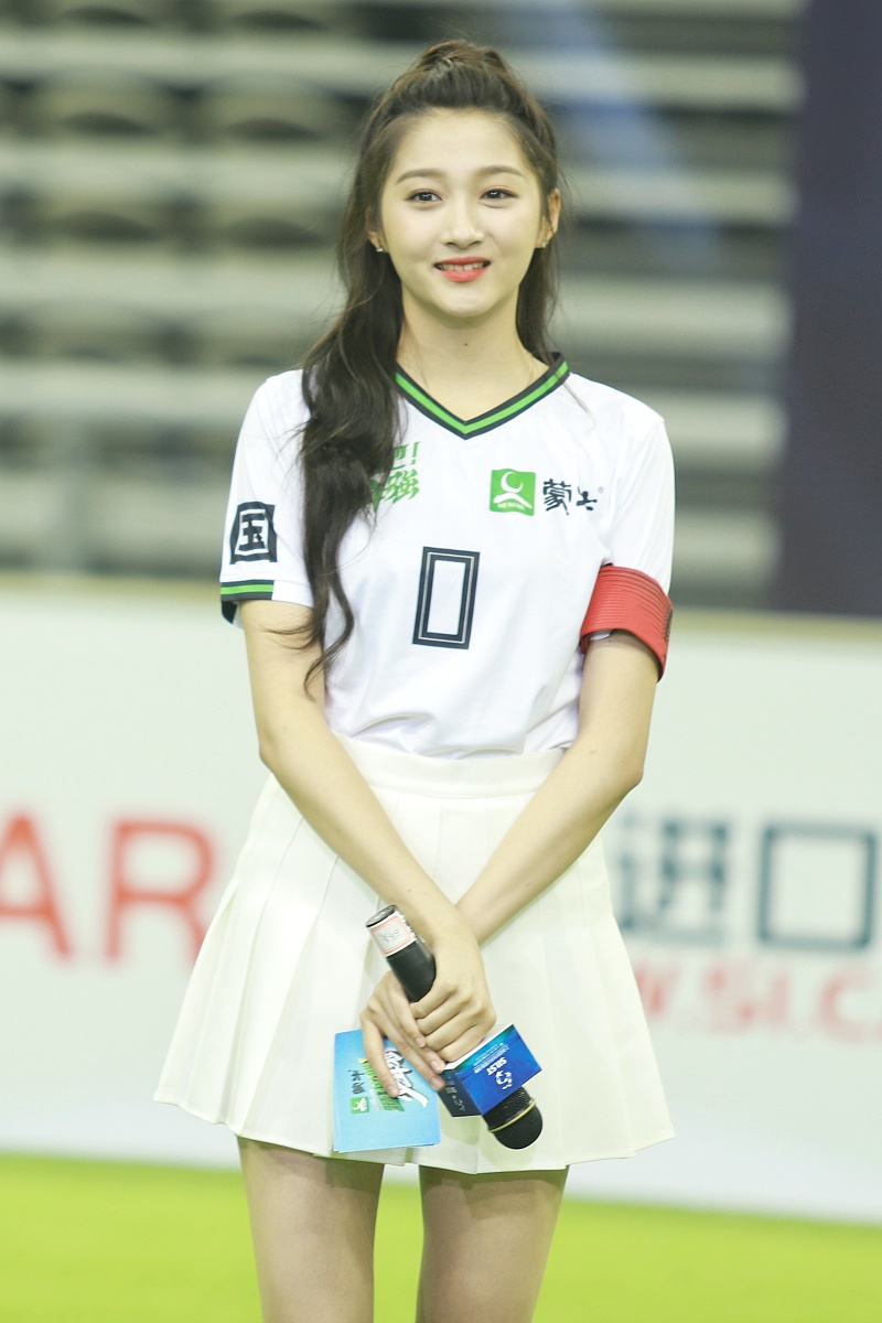 5月20日明星动态:鹿晗关晓彤未同框,王菲谢霆锋甜蜜飞东京