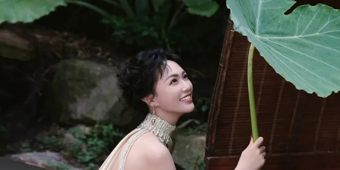 唐嫣裙子造型特点