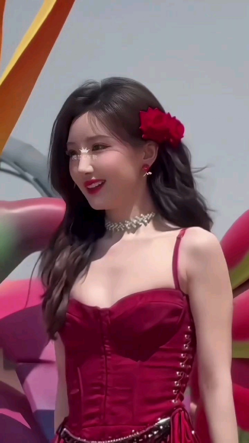 毛晓彤 太美了吧! 环球影城热舞 好甜好漂亮!