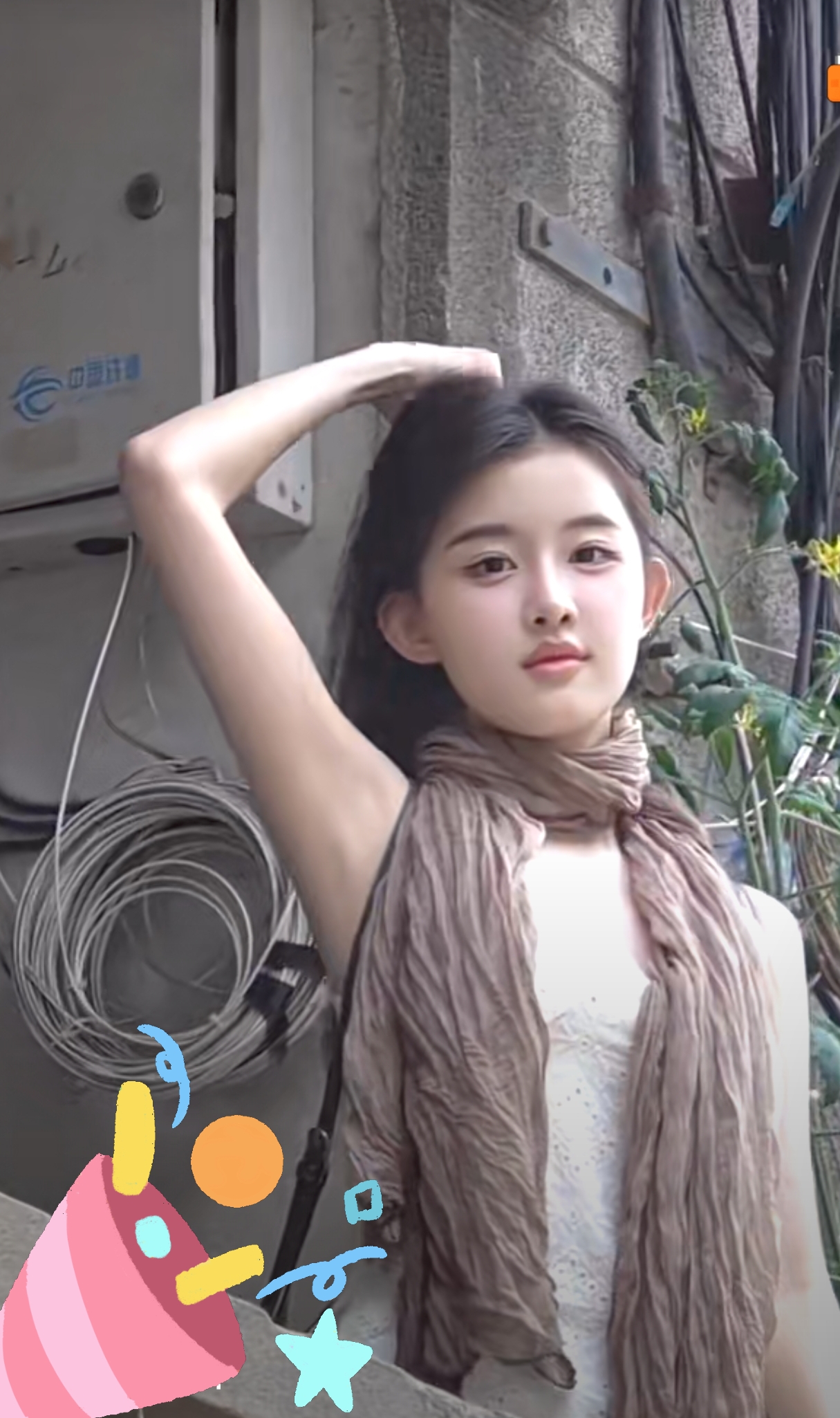 喜欢清晨的风,带着露水的花香,和笑起来不用修饰的坦荡