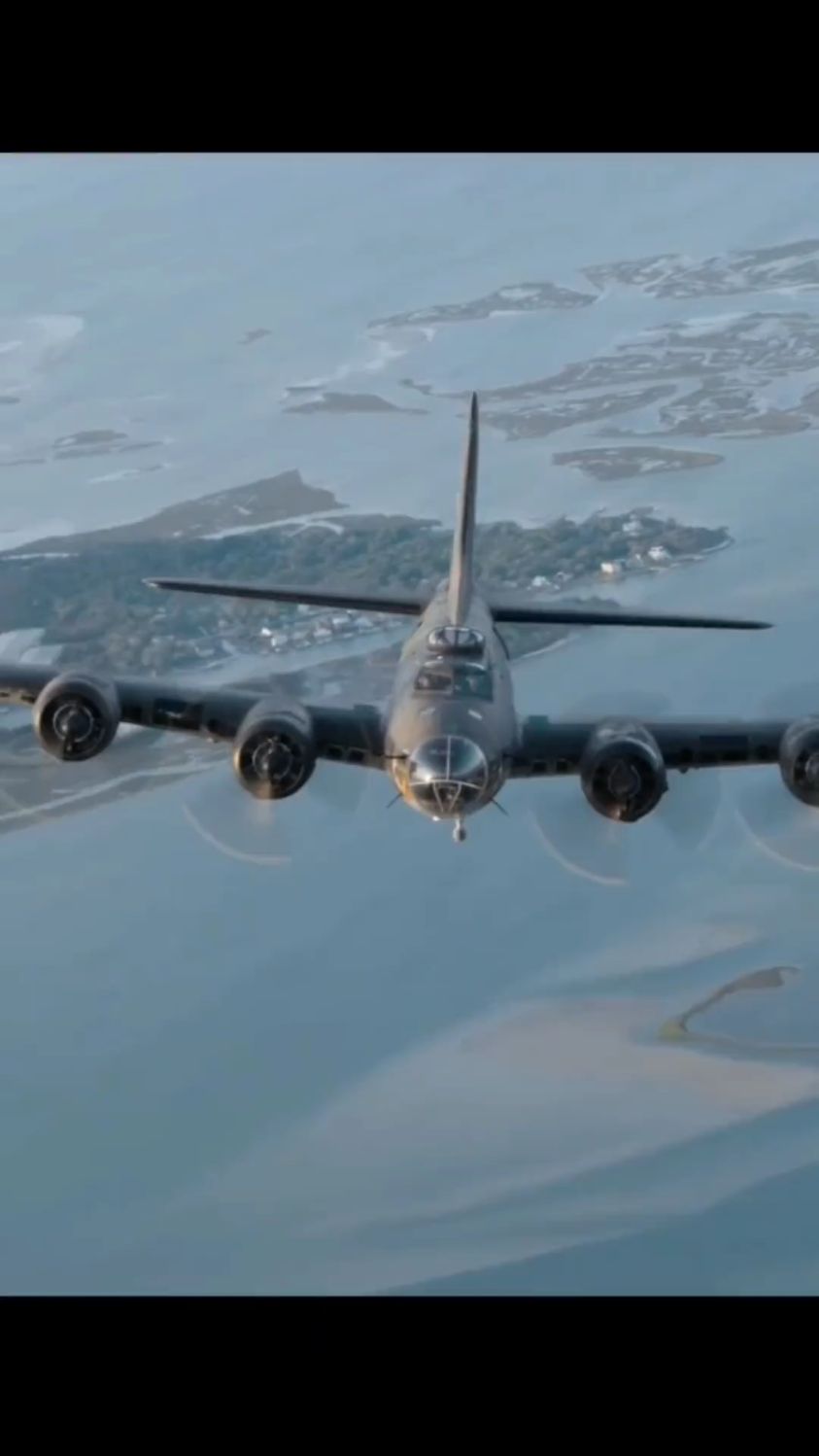 b17轰炸机 波音公司二战中制造的著名重型轰炸机