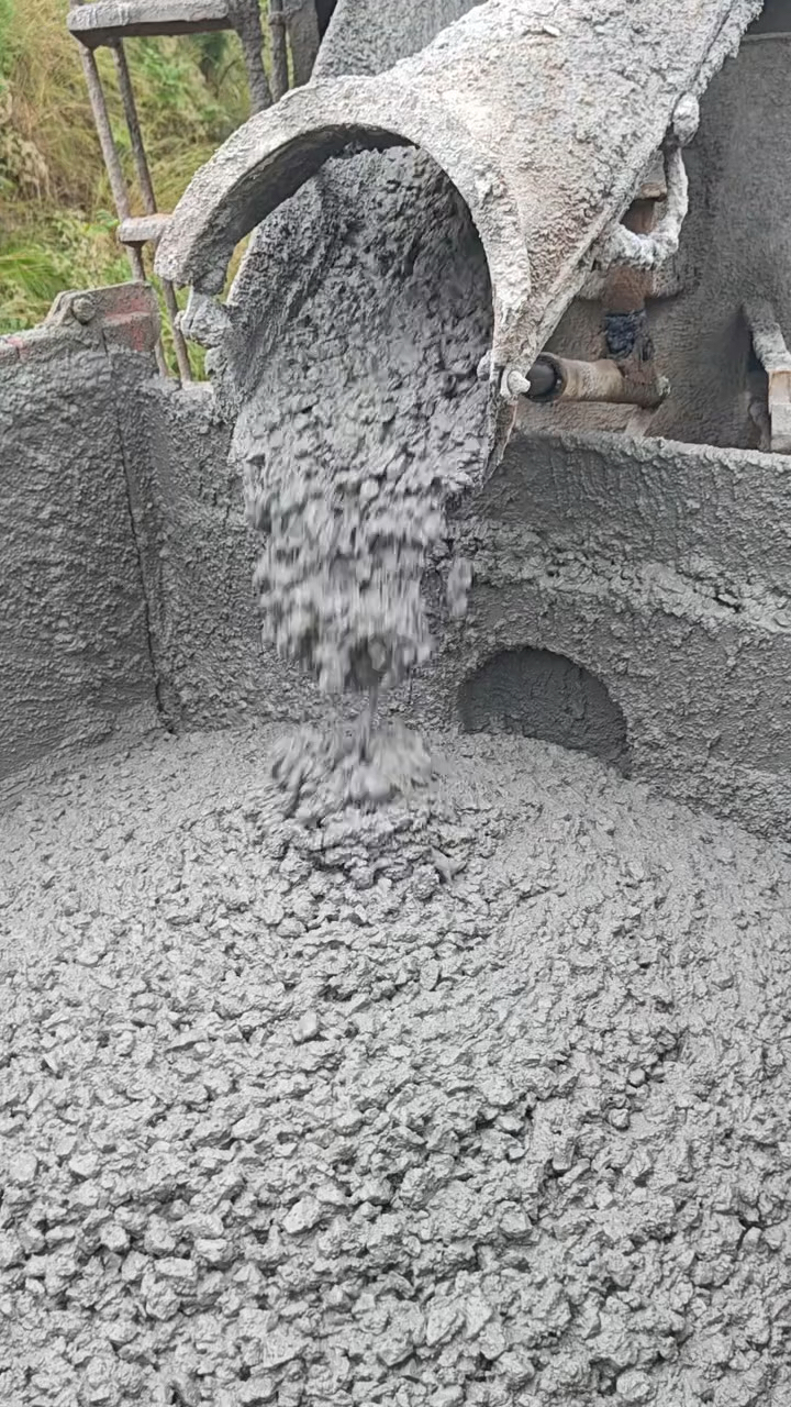 混凝土搅拌施工!